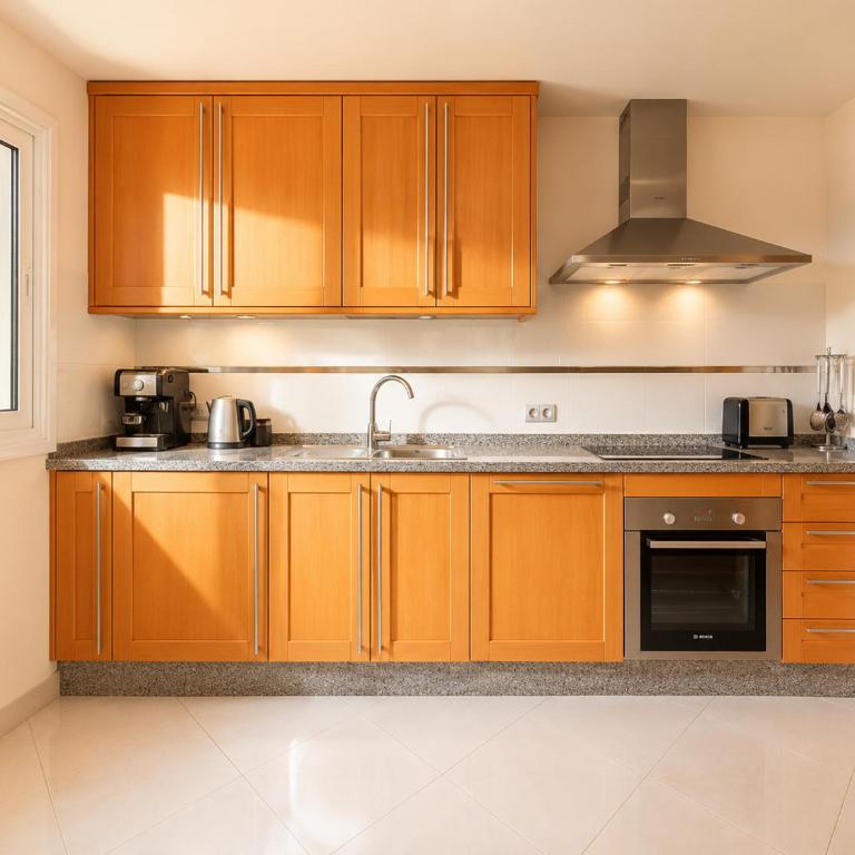 Aloha Hill Club Premium Apartment in Marbella - Pools, Restaurant, Gym, Wlan, Garage - Apartamento Deluxe de 2 dormitorios - 7