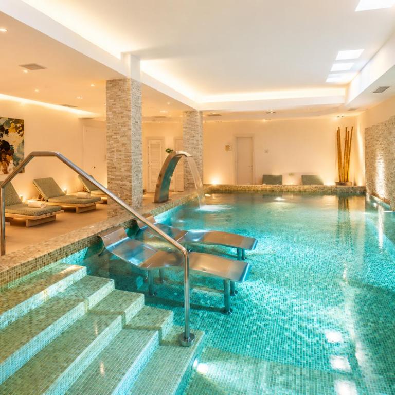 Aloha Hill Club Premium Apartment in Marbella - Pools, Restaurant, Gym, Wlan, Garage - Apartamento Deluxe de 2 dormitorios - 39