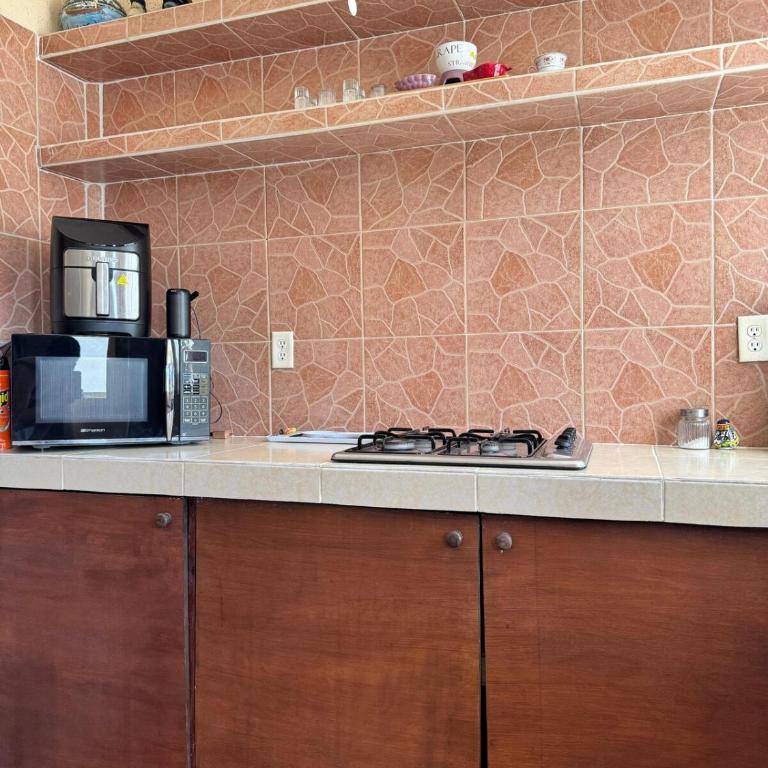 Beautiful, Comfortable Mexican-Style House - Two-Bedroom House - 5