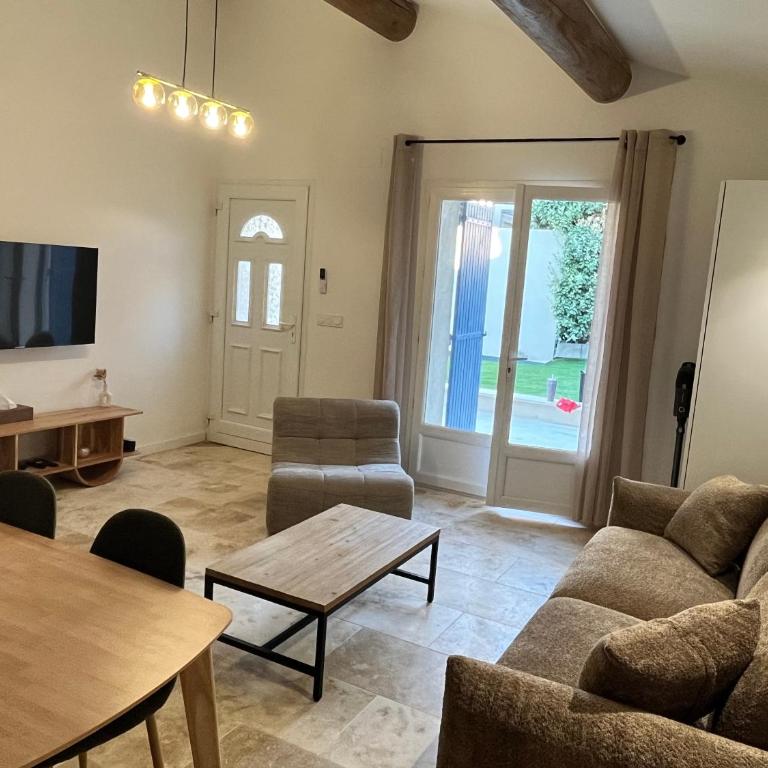 Mazet St Antoine Jardin Clim proche centre - Maison 2 Chambres - 8