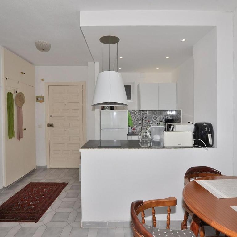 Jupiter Minerva 2 - Studio Apartment with Sea View - 9