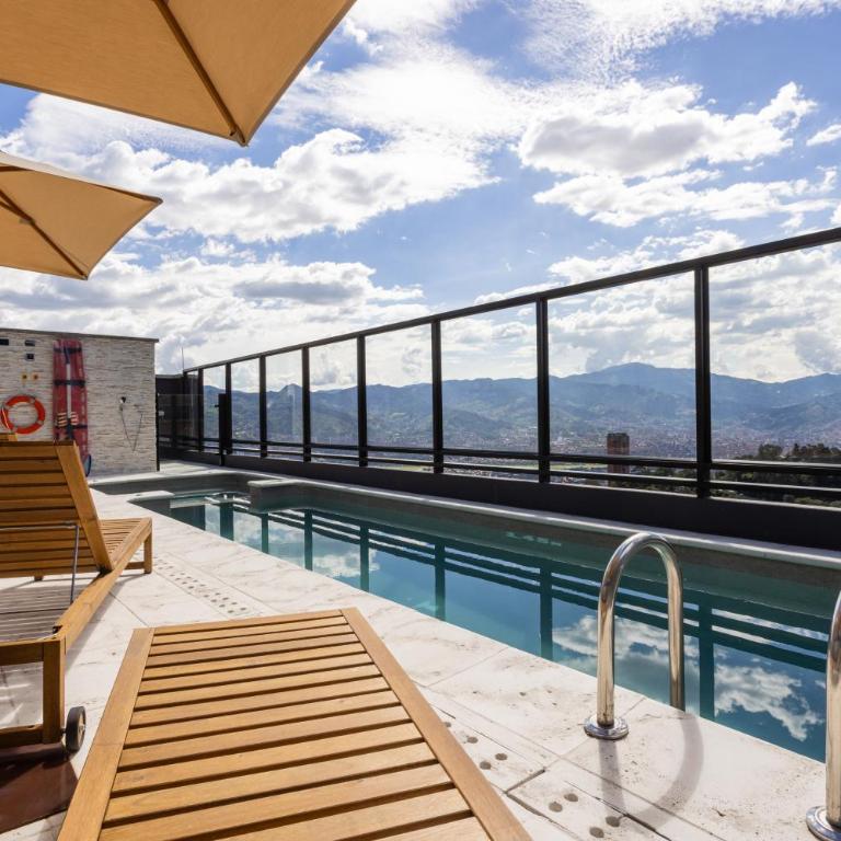 Luxury City View Apartment Las Palmas Alto with Pool, Gym & Jacuzzi - Two-Bedroom Apartment - 35
