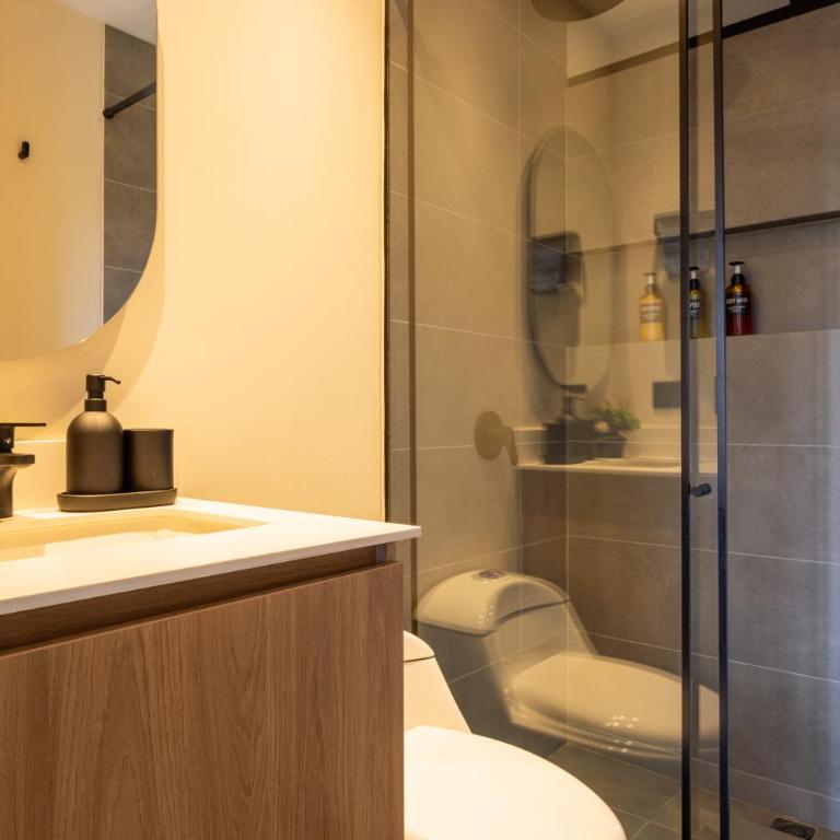 Luxury City View Apartment Las Palmas Alto with Pool, Gym & Jacuzzi - Two-Bedroom Apartment - 30