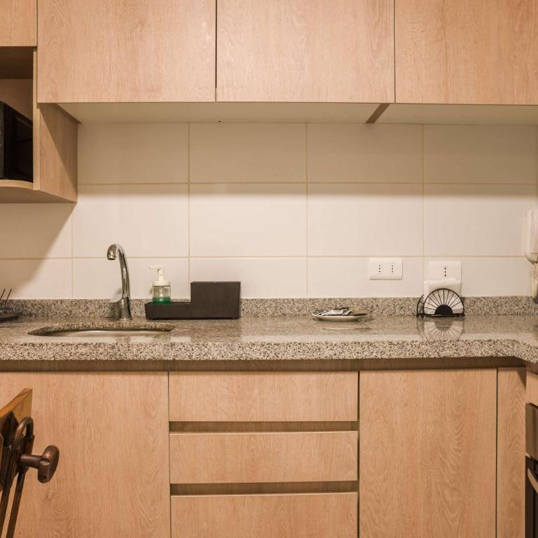 Santiago Modern 1BR with Balcony Kitchen & WiFi - Apartamento - 7