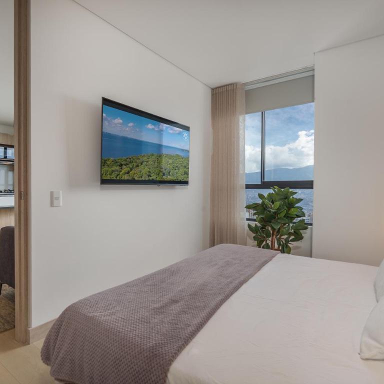Grand by iHost - Deluxe One-Bedroom Apartment with City View - 4