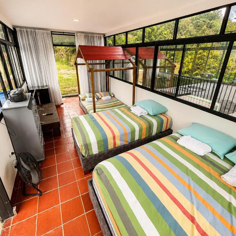 Cabaña familiar - Habitación Familiar - 4
