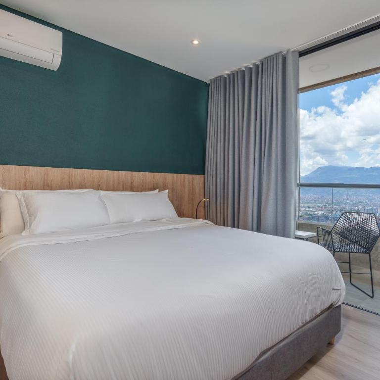 Grand by iHost - Two-Bedroom Deluxe Apartment with Balcony - 1