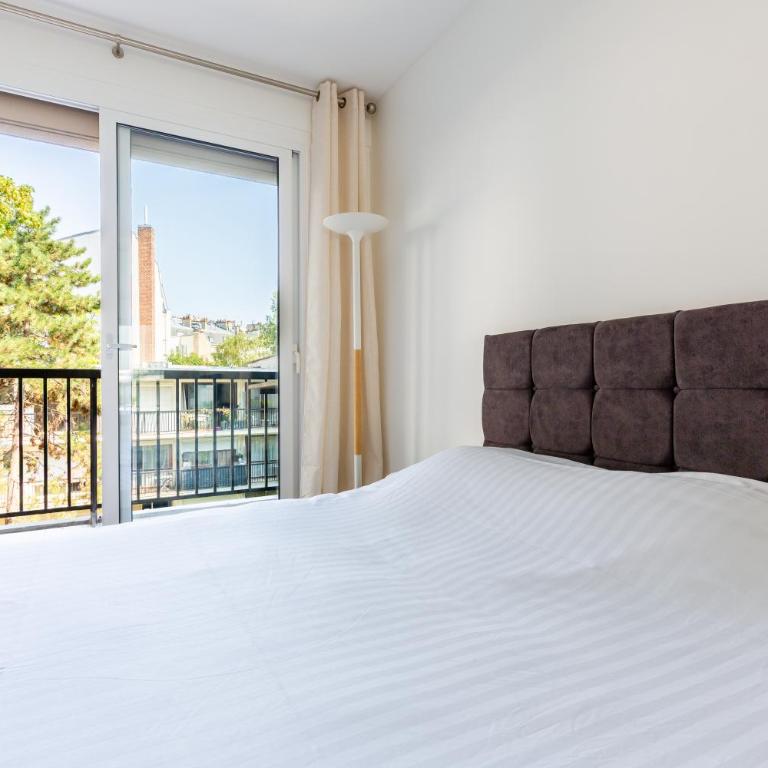Trocadero - Elegant 2BR - Terrace - Appartement 2 Chambres avec Balcon et Terrasse - 39