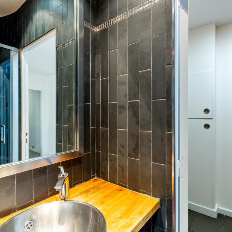 Trocadero - Elegant 2BR - Terrace - Appartement 2 Chambres avec Balcon et Terrasse - 42