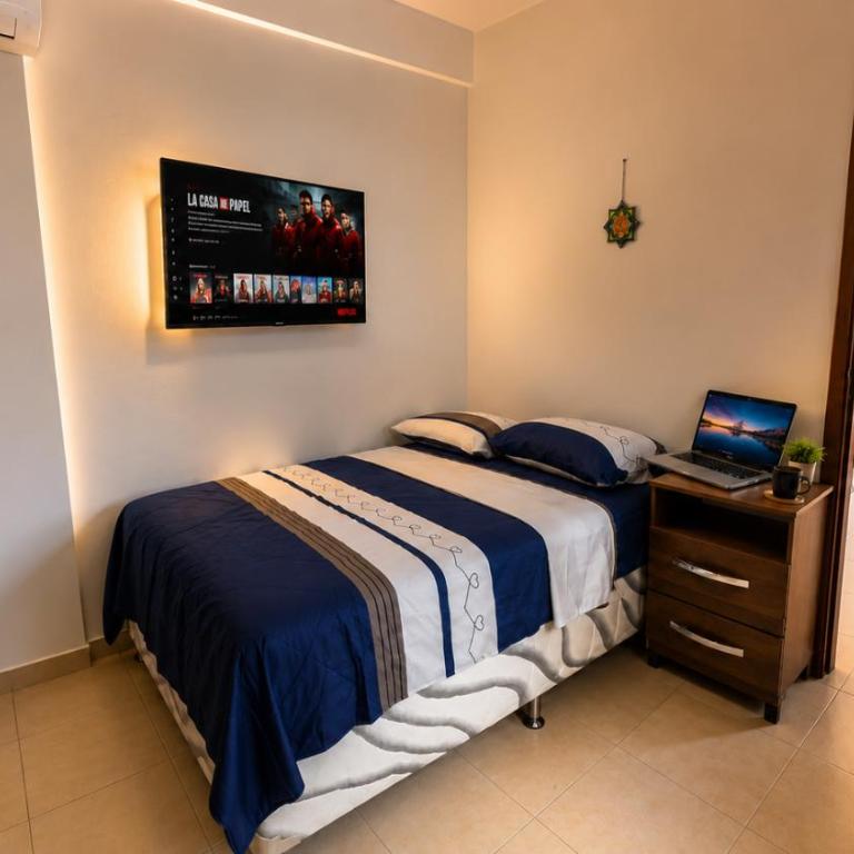 Suites Equipetrol Wifi ultra rápido Cocina equipada - One-Bedroom Apartment with Balcony and City View - 1