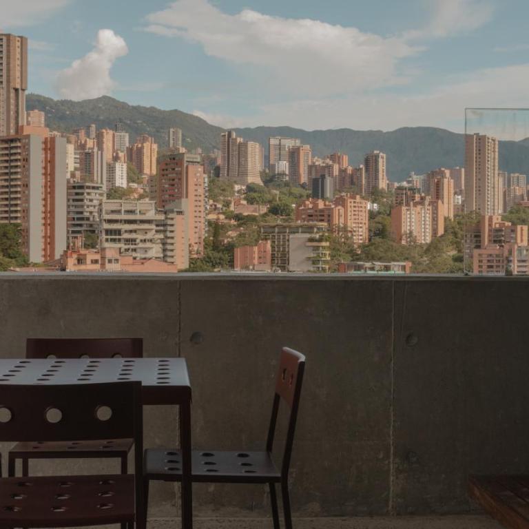 Wake Medellin, a Member of Design Hotels - Two-Bedroom Deluxe Apartment - 12