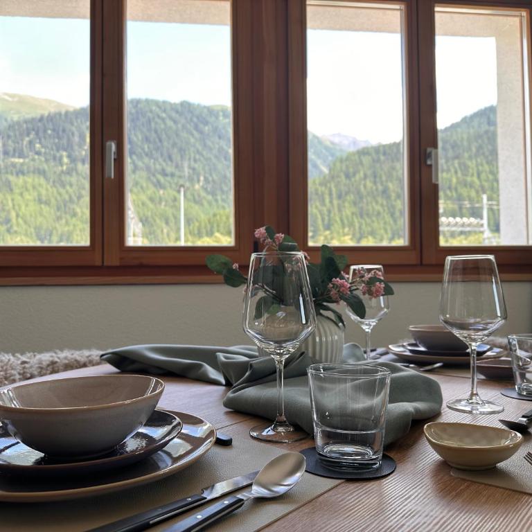 Modernes Apartment am Bahnhof Reckingen - One-Bedroom Apartment with Terrace - 5