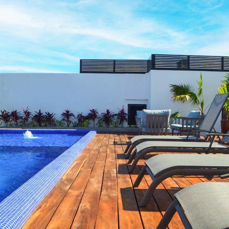 Luxe Top-Floor Incredible Roof Pool at Complex - Appartement 3 Chambres - 1