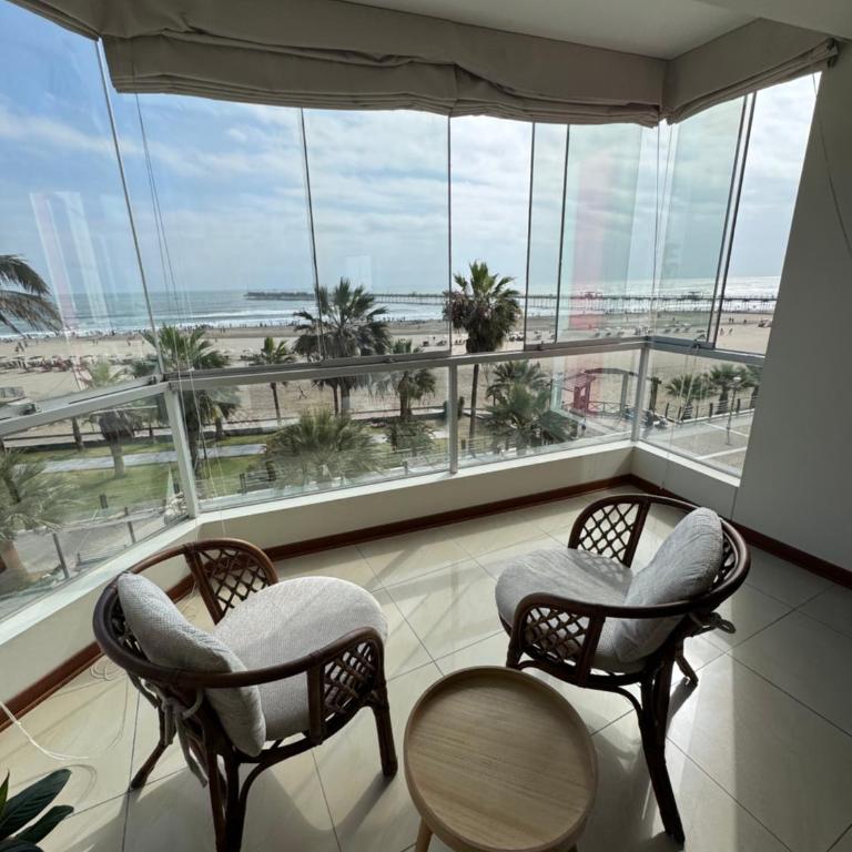 Brand-New Beachfront Luxury at Malecon Seoane Pimentel - Two-Bedroom Apartment - 21