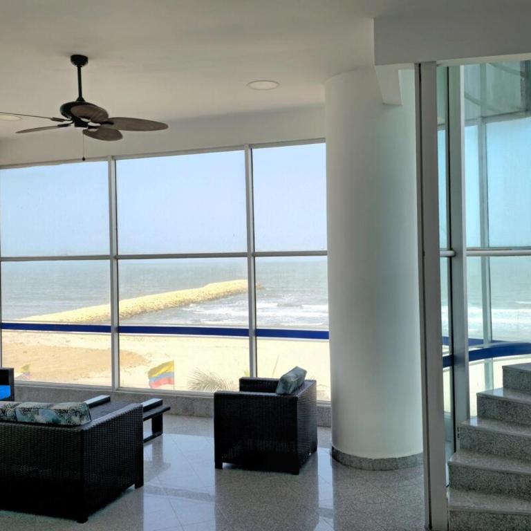 Beachfront Apartment in Bocagrande - Two-Bedroom Apartment - 15