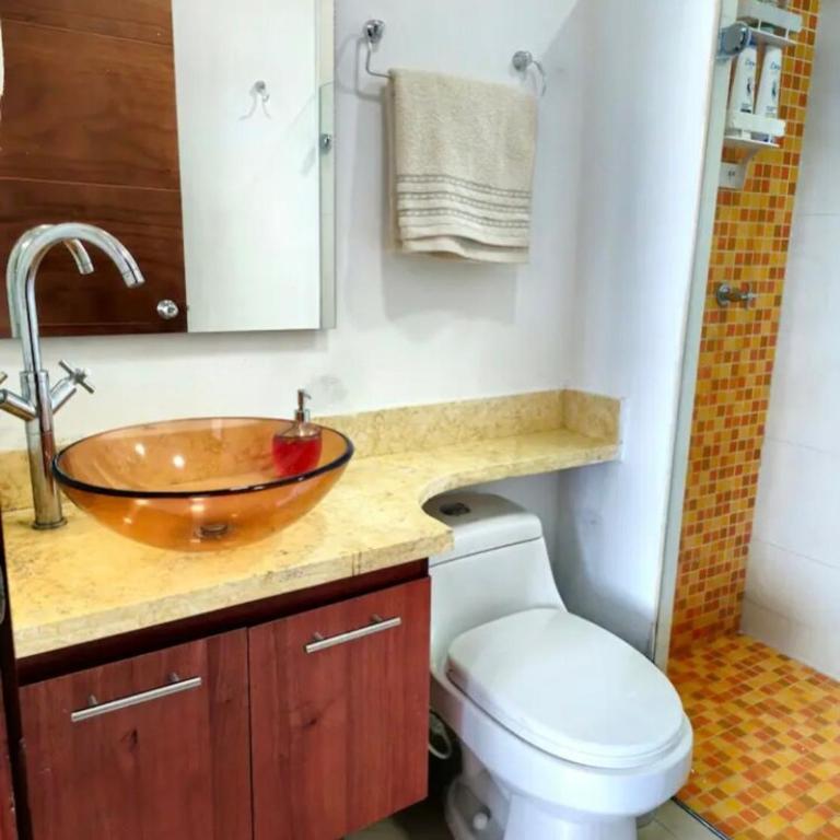 Beachfront Apartment in Bocagrande - Two-Bedroom Apartment - 26