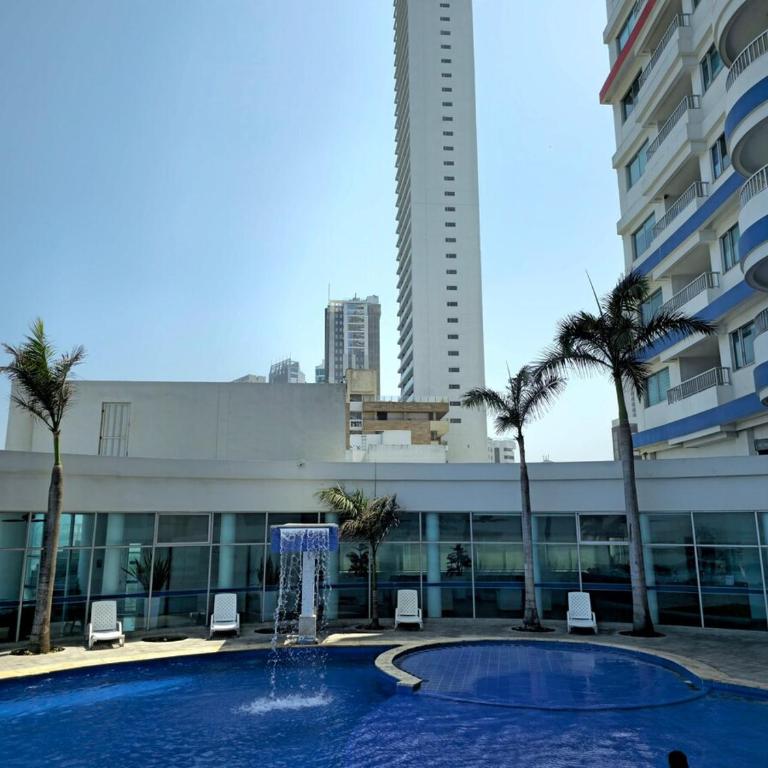 Beachfront Apartment in Bocagrande - Two-Bedroom Apartment - 31