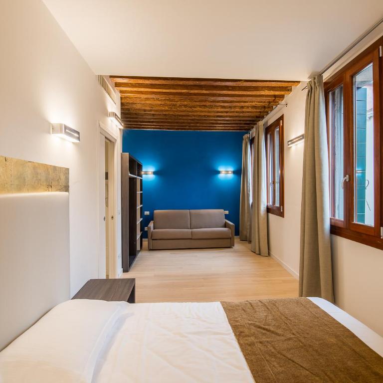 Charming Palace Corte del Teatro - Appartamento Deluxe con 1 Camera da Letto - 2