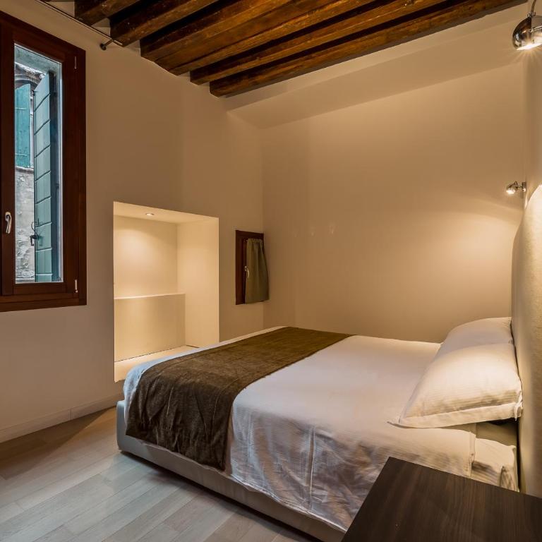 Charming Palace Corte del Teatro - Appartamento Deluxe con 2 Camere da Letto - 7