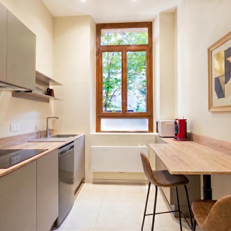 Studio Chic et Calme Hypercentre Aix Les Bains - Apartment mit 1 Schlafzimmer - 8