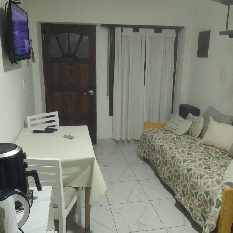 Reset un buen plan - One-Bedroom Apartment - 12
