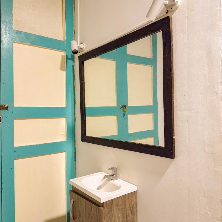 Hotel Casa Rosario - Habitación Familiar con baño privado - 2