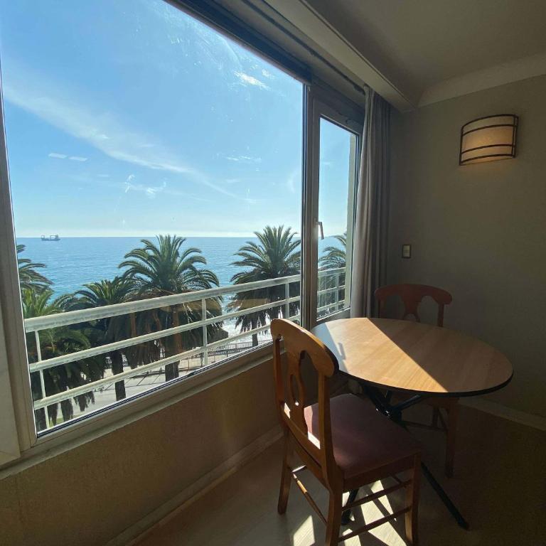 Oceanfront Studio Pool AC Parking Cerro Castillo - Apartamento Estudio con vistas al mar - 20