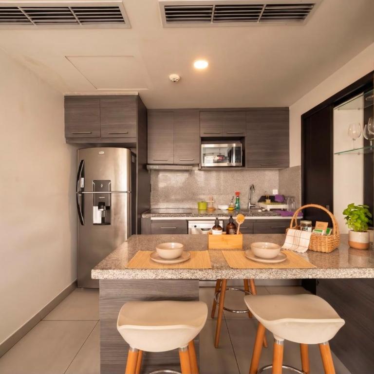 Departamento de 3 habitaciones frente a Mall del Sol - 5 min del aeropuerto - Two-Bedroom Apartment - 21