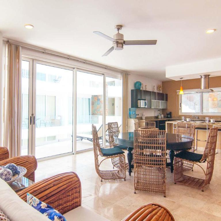 Exceptional Location Near Beach, Pool-View Balcony - Apartamento - 12