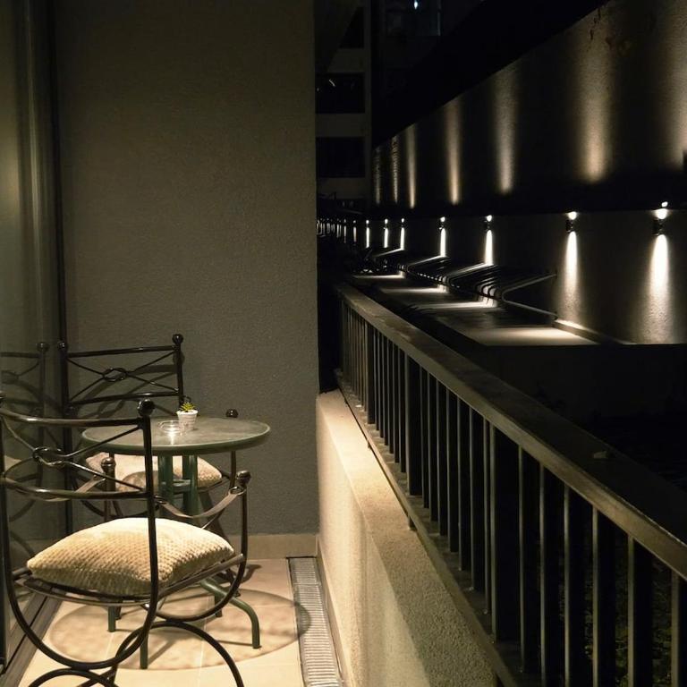 Suite Boutique con Estacionamiento Metro Toesca - One-Bedroom Apartment - 12