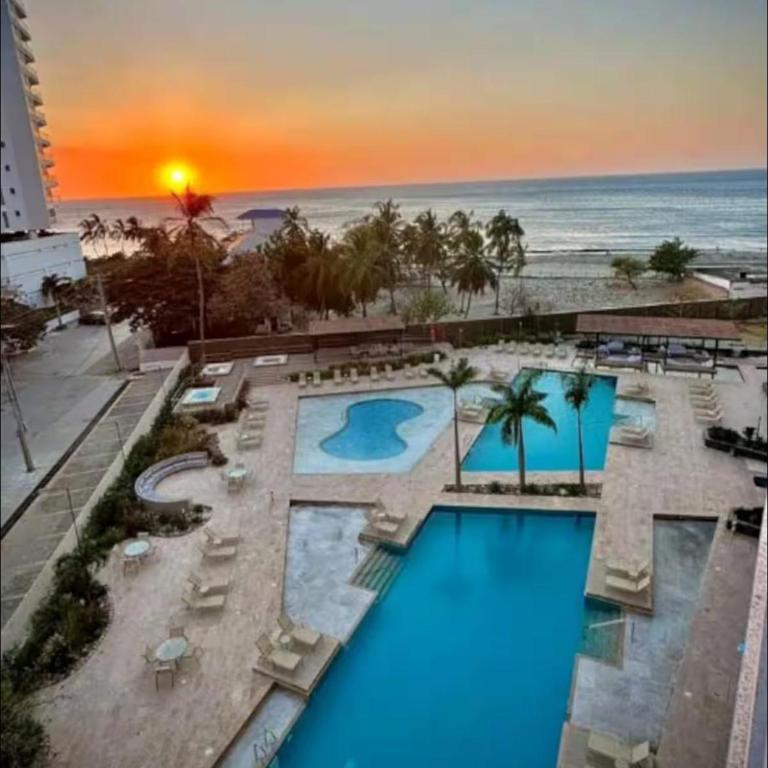 HOSTARA RESERVA DEL MAR, Salida al Mar, 6 Piscinas, Santa Marta - Studio Apartment with Sea View - 1