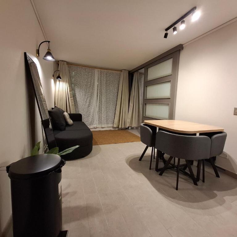 Departamento Premium con Terraza y Vista Jardín - One-Bedroom Apartment - 5