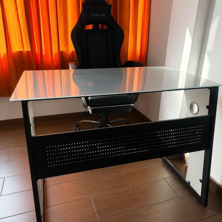 Centrally-located mini apartment one block from the church - One-Bedroom Apartment - 7