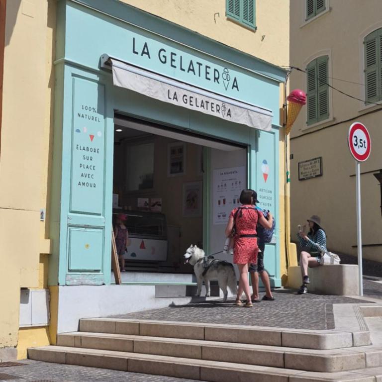 Place du Suquet - In the hart of old Cannes - 2 Min Walking distance from Palais de Festivals and Beaches - Appartement 2 Chambres - 8