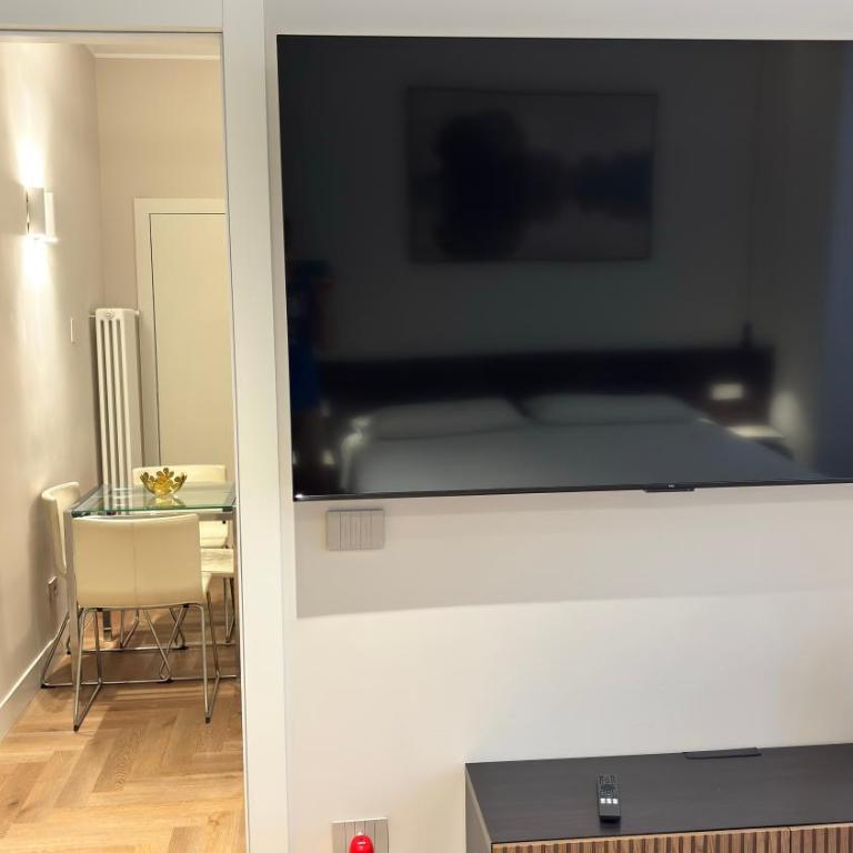 ITALIANSTAYRENTALS Porta Vittoria - Apartamento Superior de 1 dormitorio con balcón - 25