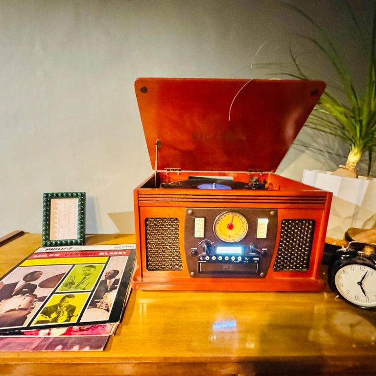 Casita Vintage with a Grill, Patio and Parking - Apartamento - 10