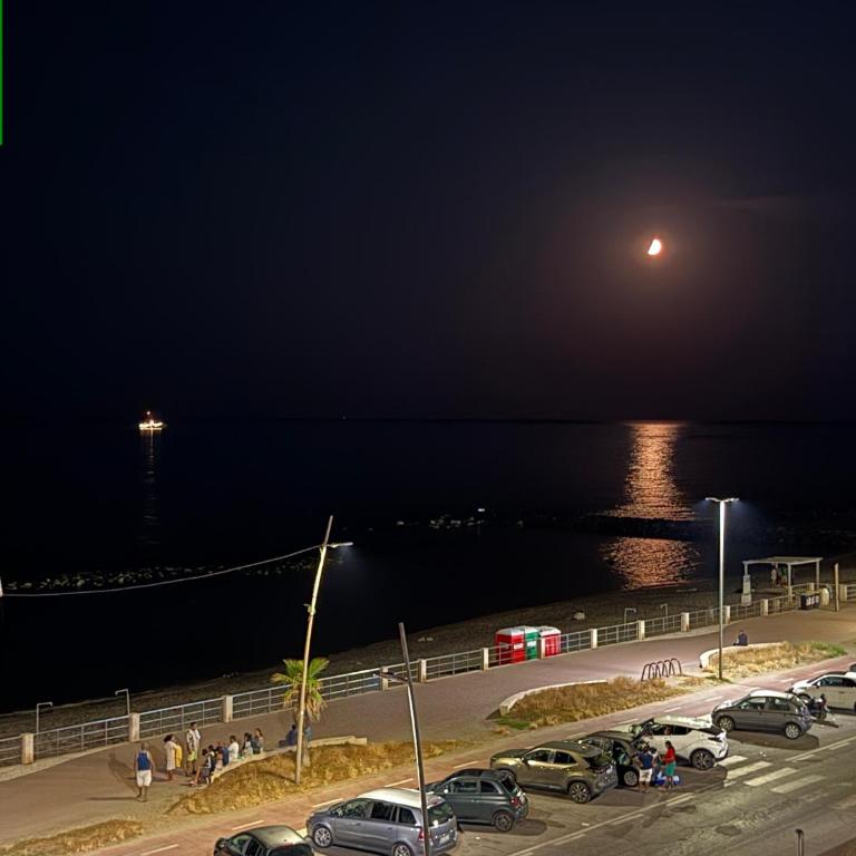 L'Isola che non c'è - Attico e SuperAttico Fronte Mare - Appartamento con 1 Camera da Letto - 82