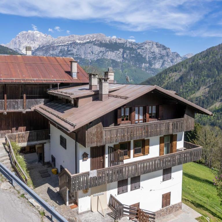 Casa Vittorio - One-Bedroom Apartment with Balcony and Mountain View - 18