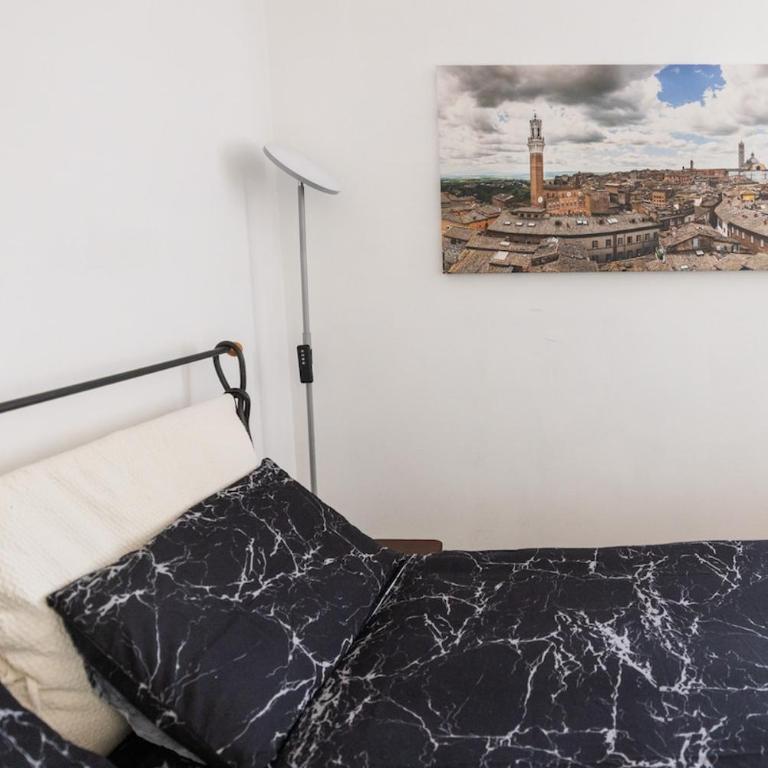 A due passi da Piazza del Campo - Appartamento con 2 Camere da Letto - 14