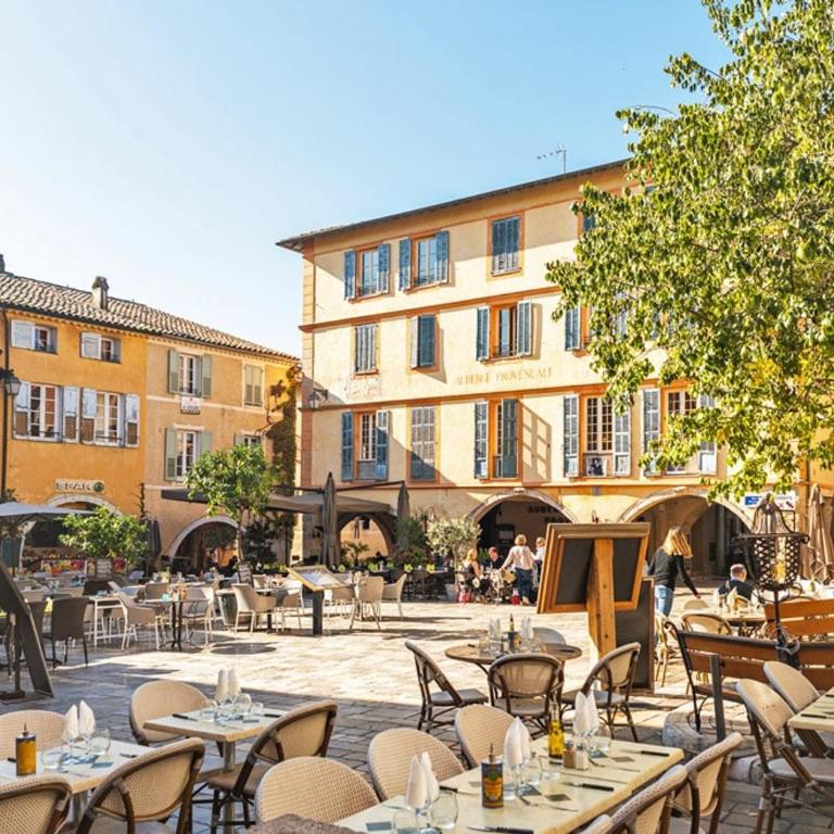 Maison familiale Valbonne 5min à pied du village - Villa - 31