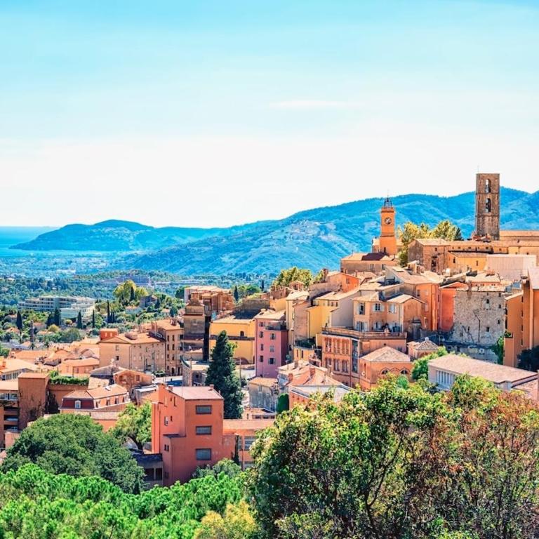Maison familiale Valbonne 5min à pied du village - Villa - 39