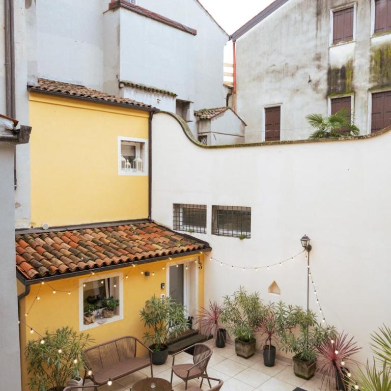 Residenza SubitoSanto - Appartamento 1A Ruzzante - Studio Apartment with One Double Bed - 16