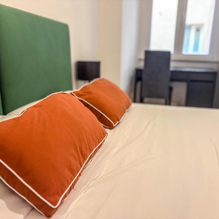 Living Rome - Double Room with Private Bathroom - 4