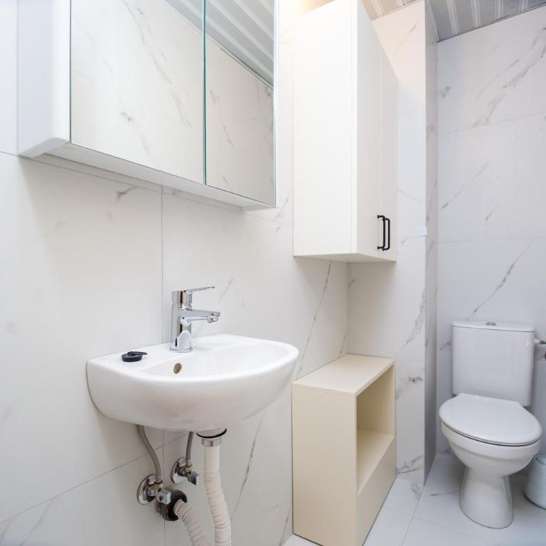 La Porta - Old Town, Budva - Three-Bedroom Premium Apartment with Balcony - 22