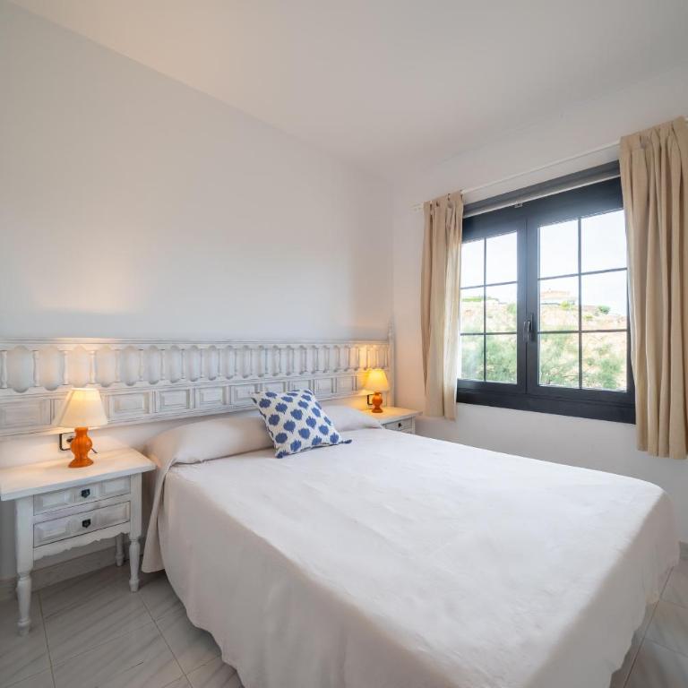Apartamento Ivet con piscina comunitaria y a pie de la playa - Apartamento Deluxe - 8