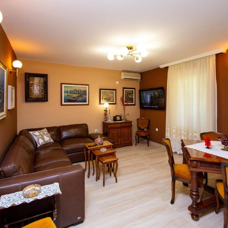 La Porta - Old Town, Budva - Three-Bedroom Premium Apartment with Balcony - 7