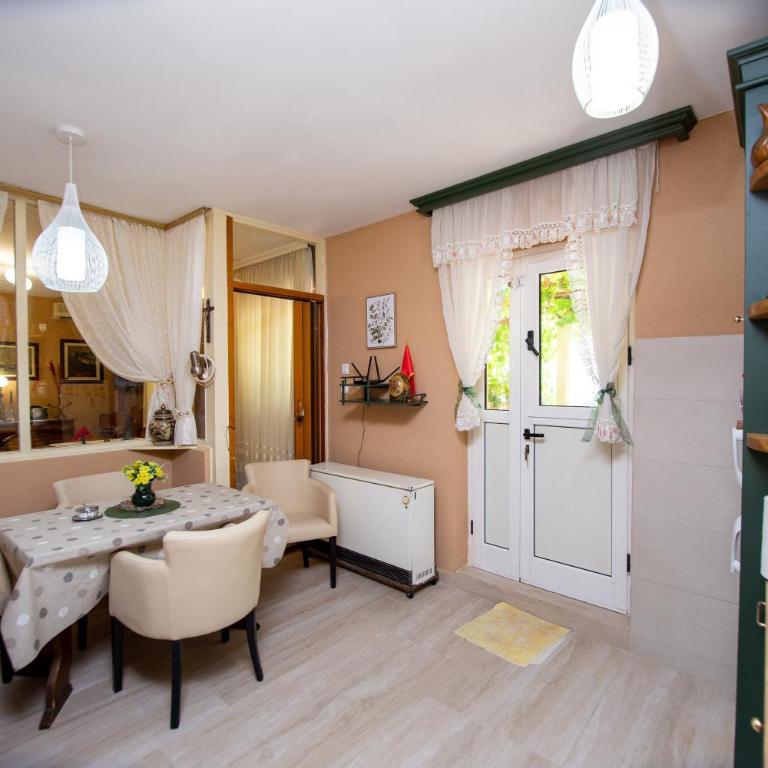 La Porta - Old Town, Budva - Three-Bedroom Premium Apartment with Balcony - 33