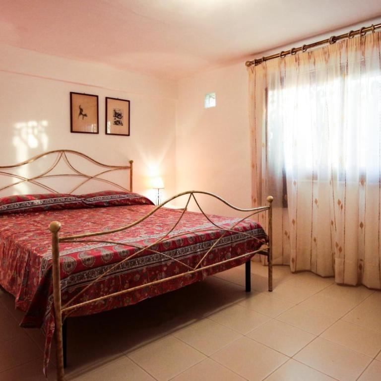 Case Bongiovi - Two-Bedroom House - 13