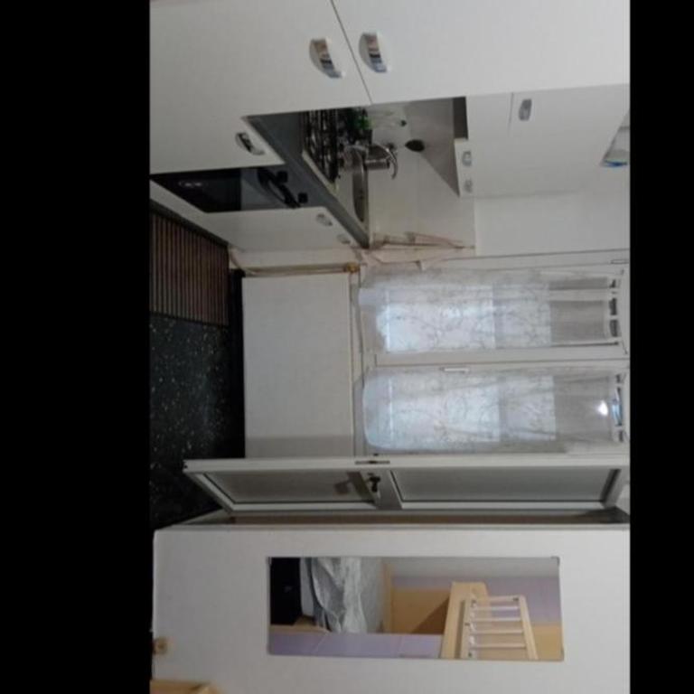 Monolocale zona Piazza Bovani Varazze Via I maggio - Appartement 1 Chambre - 2