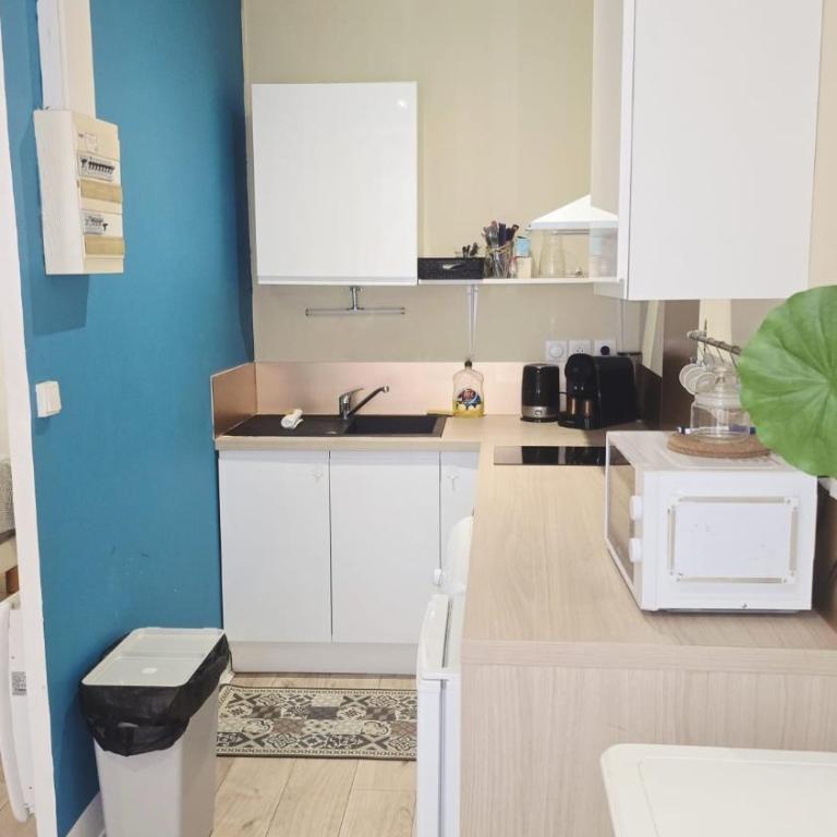 Studio - Quartier des Halles avec Parking - Appartement 1 Chambre - 7